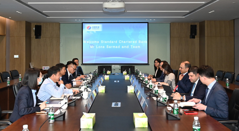 圖片1-楊天福會見渣打銀行企業(yè)商業(yè)及金融機(jī)構(gòu)部、中東非洲地區(qū)業(yè)務(wù)主管、董事總經(jīng)理Lone, Sarmad.JPG