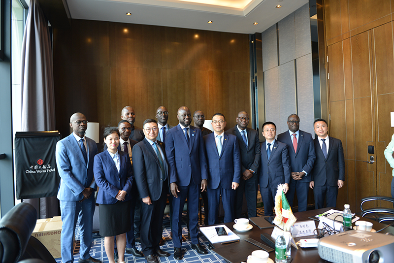 會談照片 (4).JPG